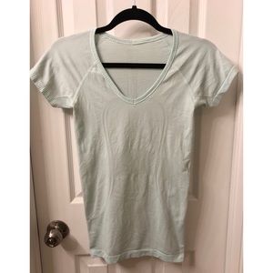 Lululemon Swiftly Tech V Neck